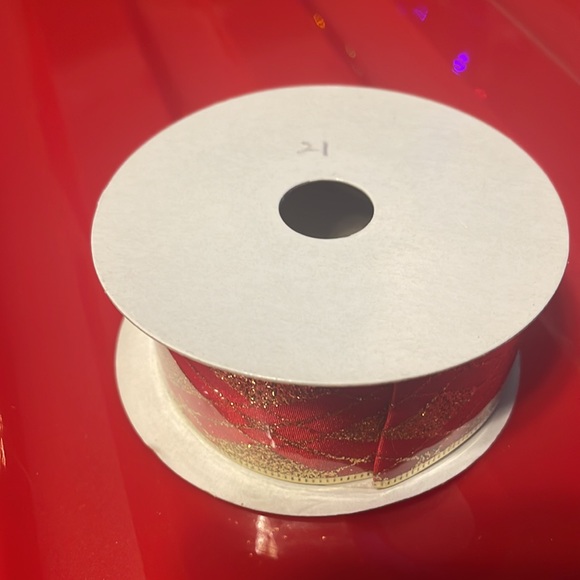 Darice Red Gold Christmas Wired Ribbon - Picture 4 of 4